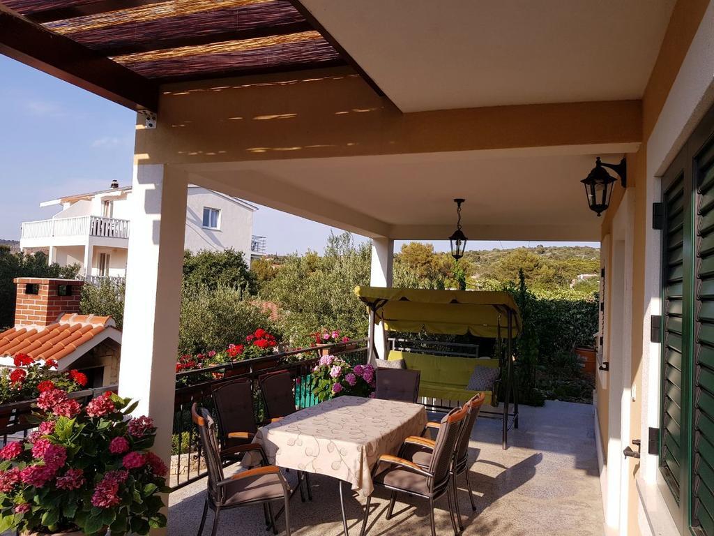 Tone & Marta Apartments Рогозница Екстериор снимка